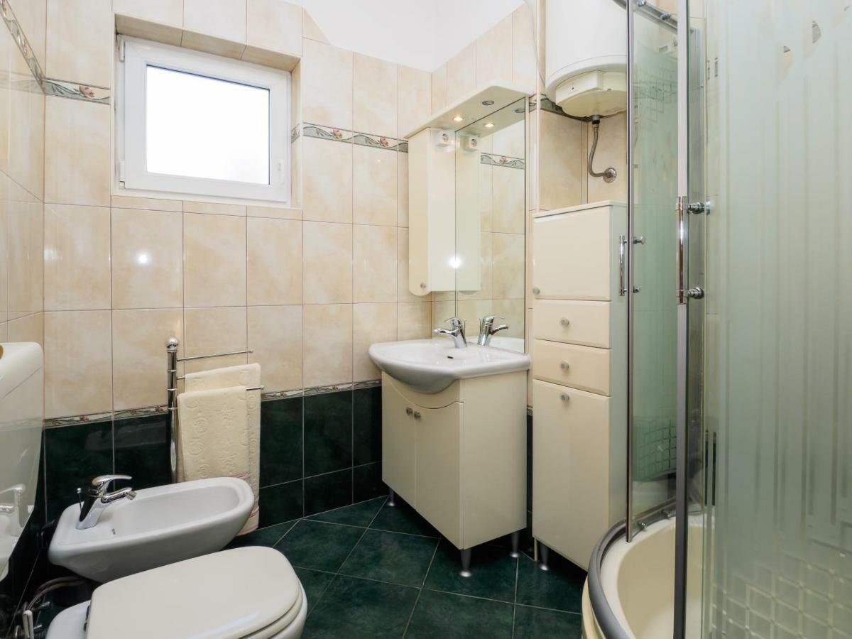 Relaxing Seaview Apartment Barac On Separated Floor Crikvenica Exterior foto